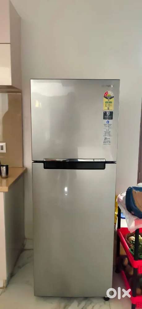 Samsung fridge 250liter 2star and microwave oven