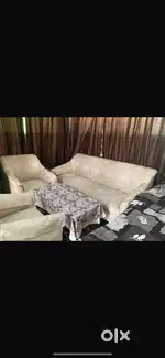 sofa in good condition