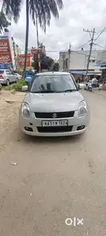 Maruti Suzuki Swift VXi + Manual, 2005, Petrol