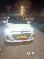 Xcent new condition koi bhi kmi nhi hai lene bale hi sampark kre
