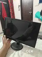 Philips LED Monitor for CCTV & Desktop Computer 15.6 inche.Line issue
