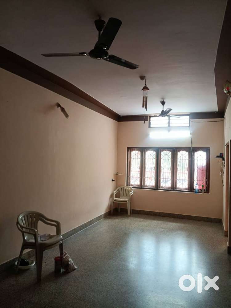 3BHK VEG HOUSE FOR LEASE IN KUVEMPUNAGARA