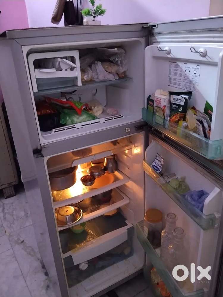 Selling my double door refrigerator