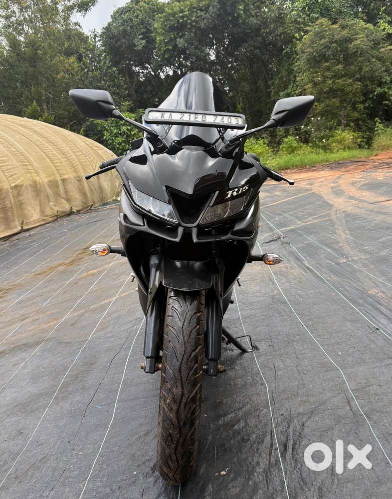 Yamaha r15 v3