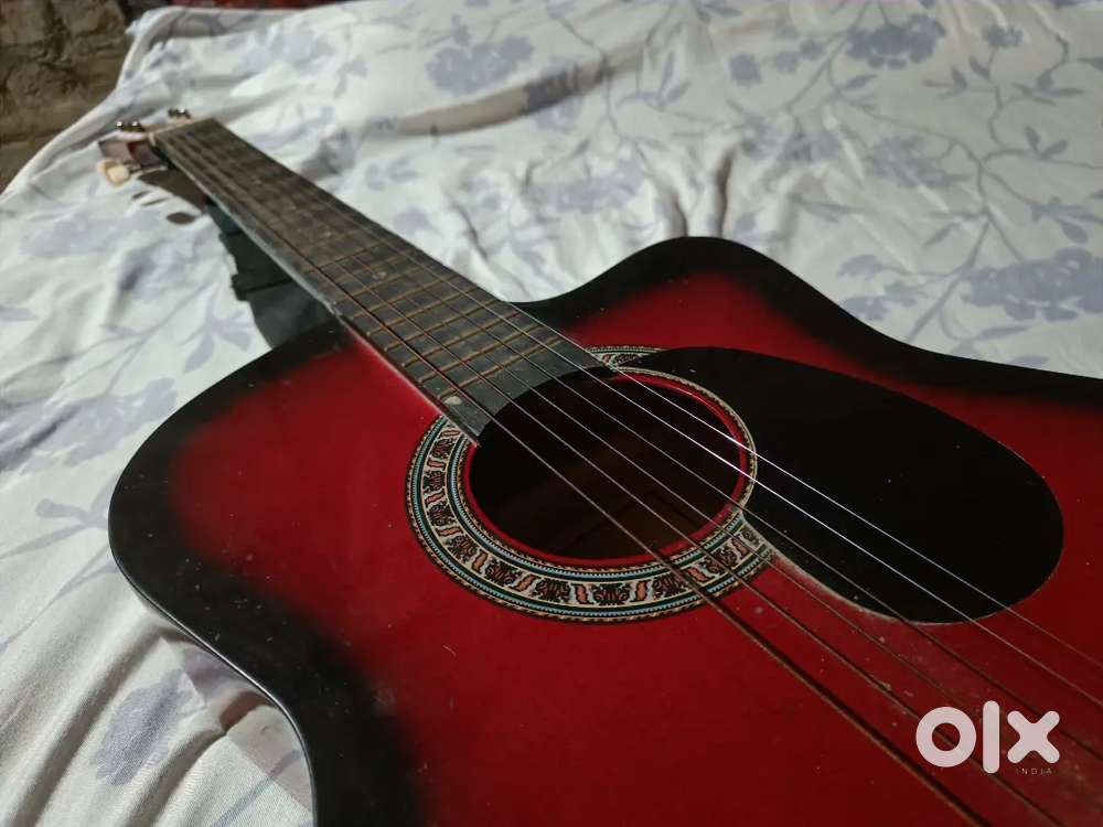 Guitar good condition