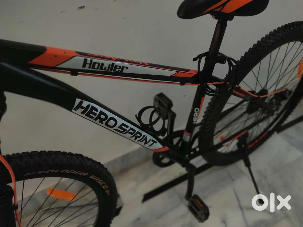 Hero Sprint Howler