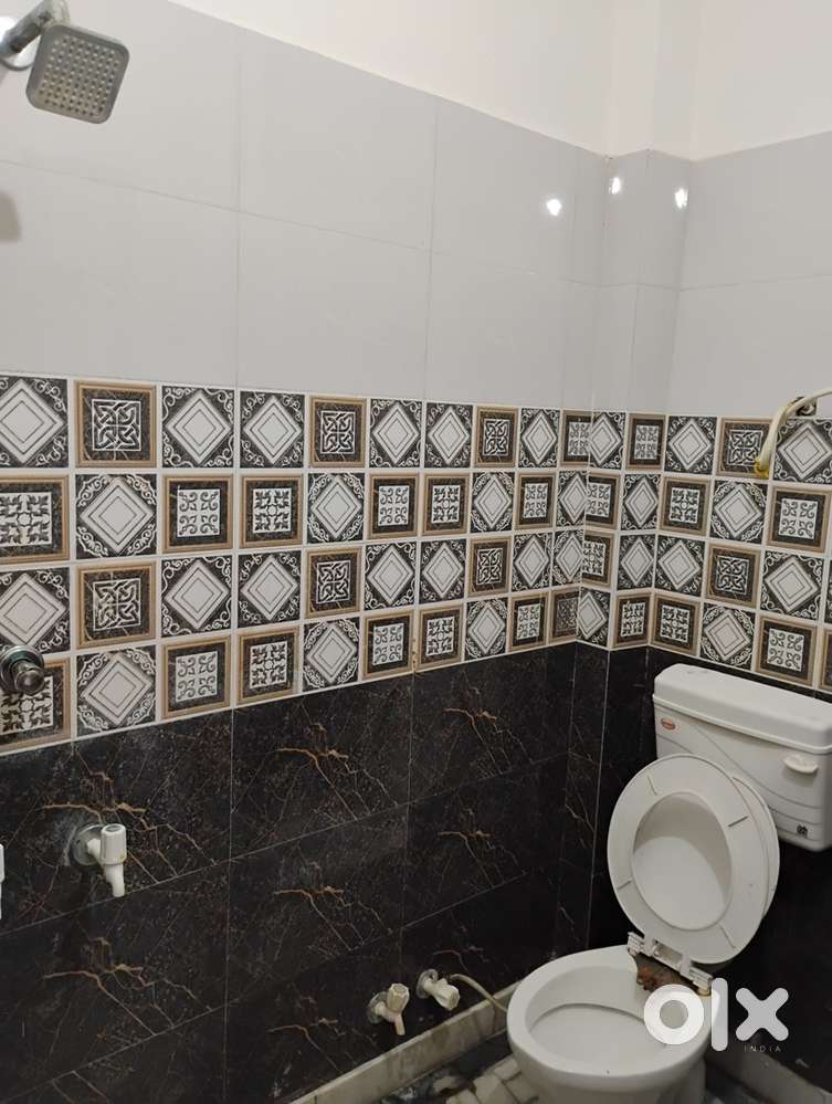 House available on rent for girls or family