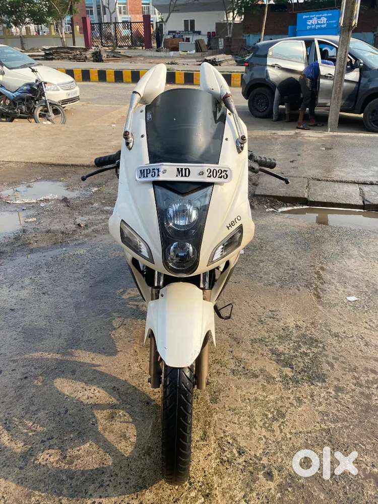 Karizma ZMR dono tayr freesh