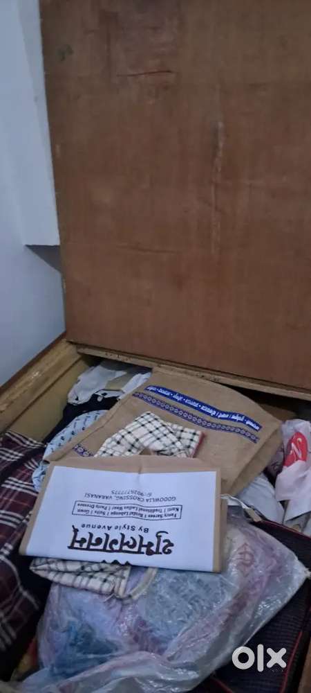 DIWAN SINGLE BED WITH STORAGE