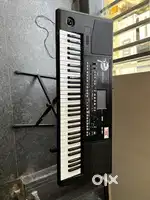 Musical Keybord Korg Pa 300