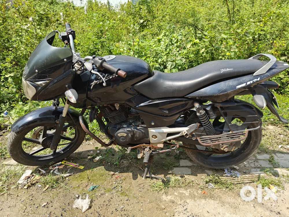 Bajaj pulser 150 bike