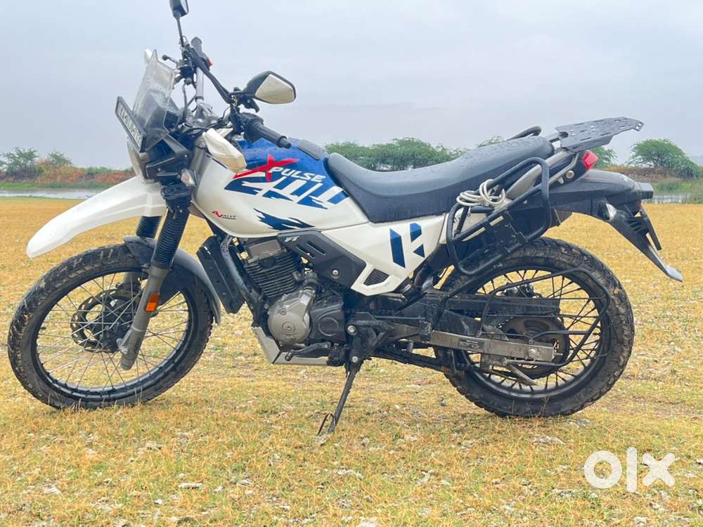 Good mileage, sports bike