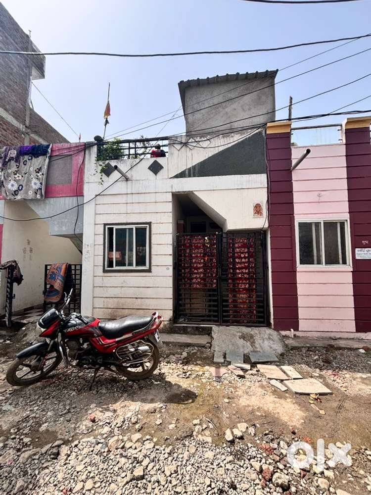 13*40 = 520 Sq feet 2BHK