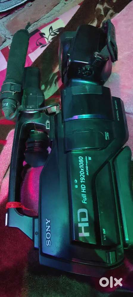 Sony MC 2500 Video Camera  No Problem Good Condition
