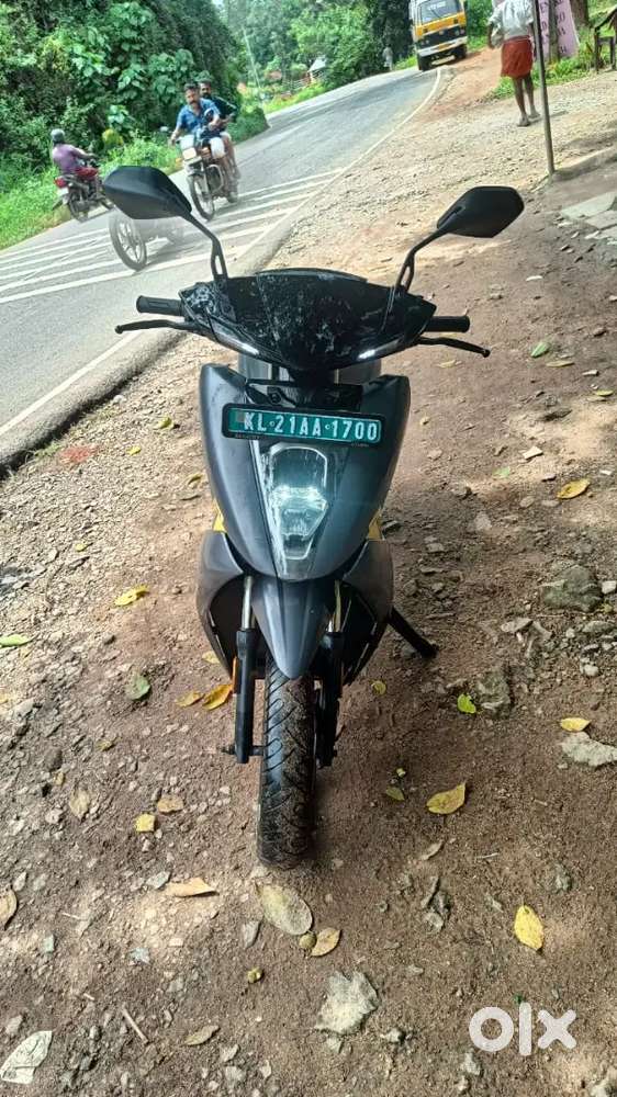 Brand new condition Ather 450X