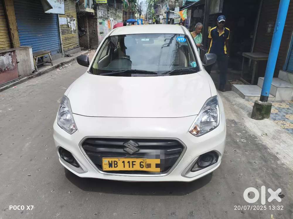 Maruti Suzuki Dzire 2023 Petrol 42000 Km Driven