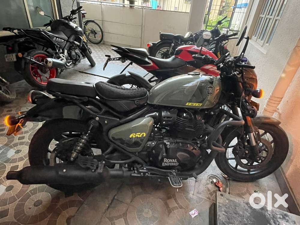 Royal Enfield shotgun 650