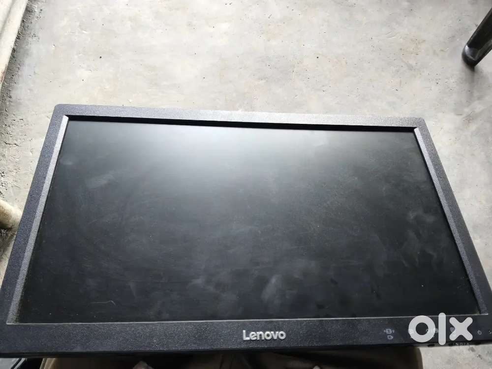 Lenovo 32 inc