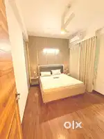 2BHK FURNISHED AT A WALKING DISTANCE FROM SEC 52 METRO STATION