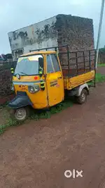 Piaggio auto trolley new battery,new tires mrf, 2008 model