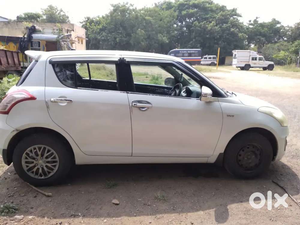 Maruti Suzuki Swift 2015