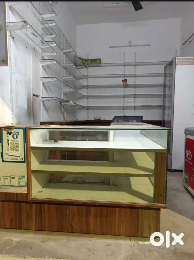 L shaped counter for shop