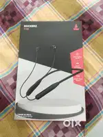 Boat rockerz 110 neckband-earbuds