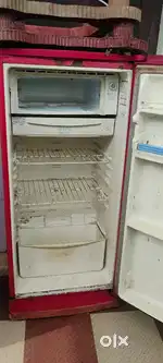 LG FRIDGE AT VERY LOW PRICE