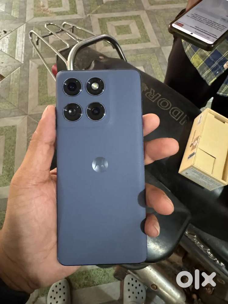 Edge 60 fusion 256gb/12gb