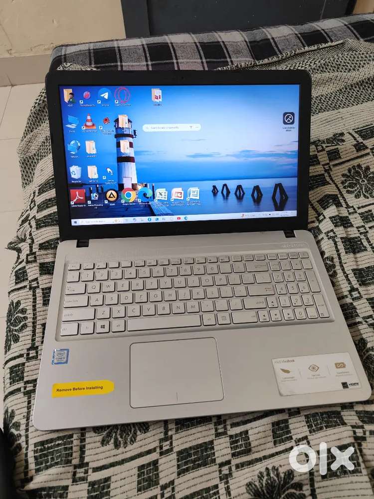 Laptop 7th gen SSD 256 added new ...
