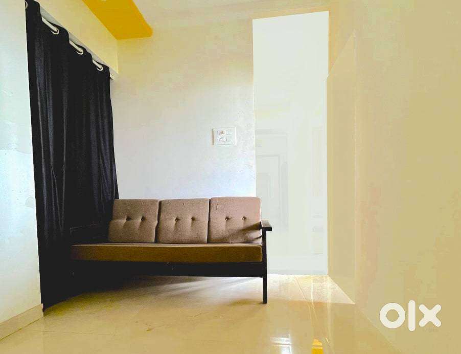 Shared Flat In Malad West - Only For Males