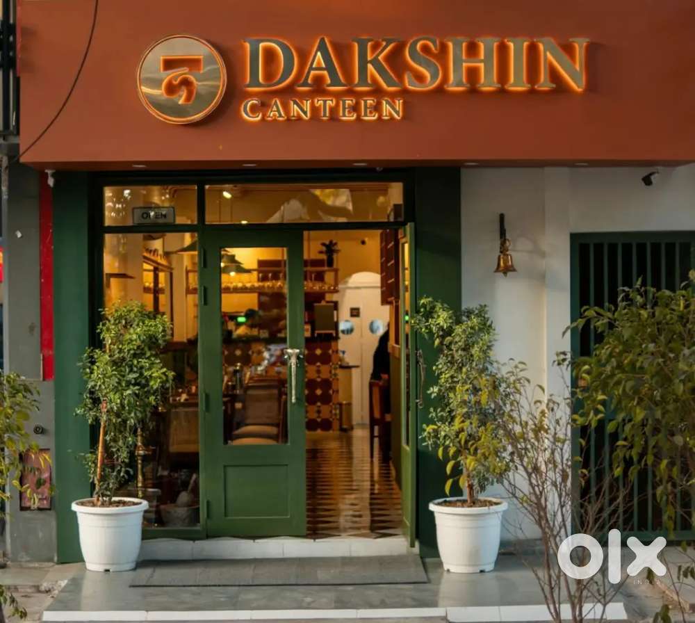 300SQ.FT SHOP IN DHARAMPETH*TRAFFIC PARK*SADAR*LAXMI NGR*PRATAP NGR