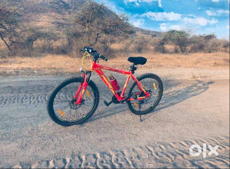 Frog Raptor 26T Mountain Bike  21 Gears, Disc Brakes