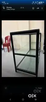 Glass counter