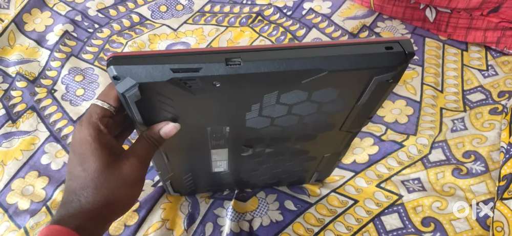 Asus tuf f15 gaming laptop