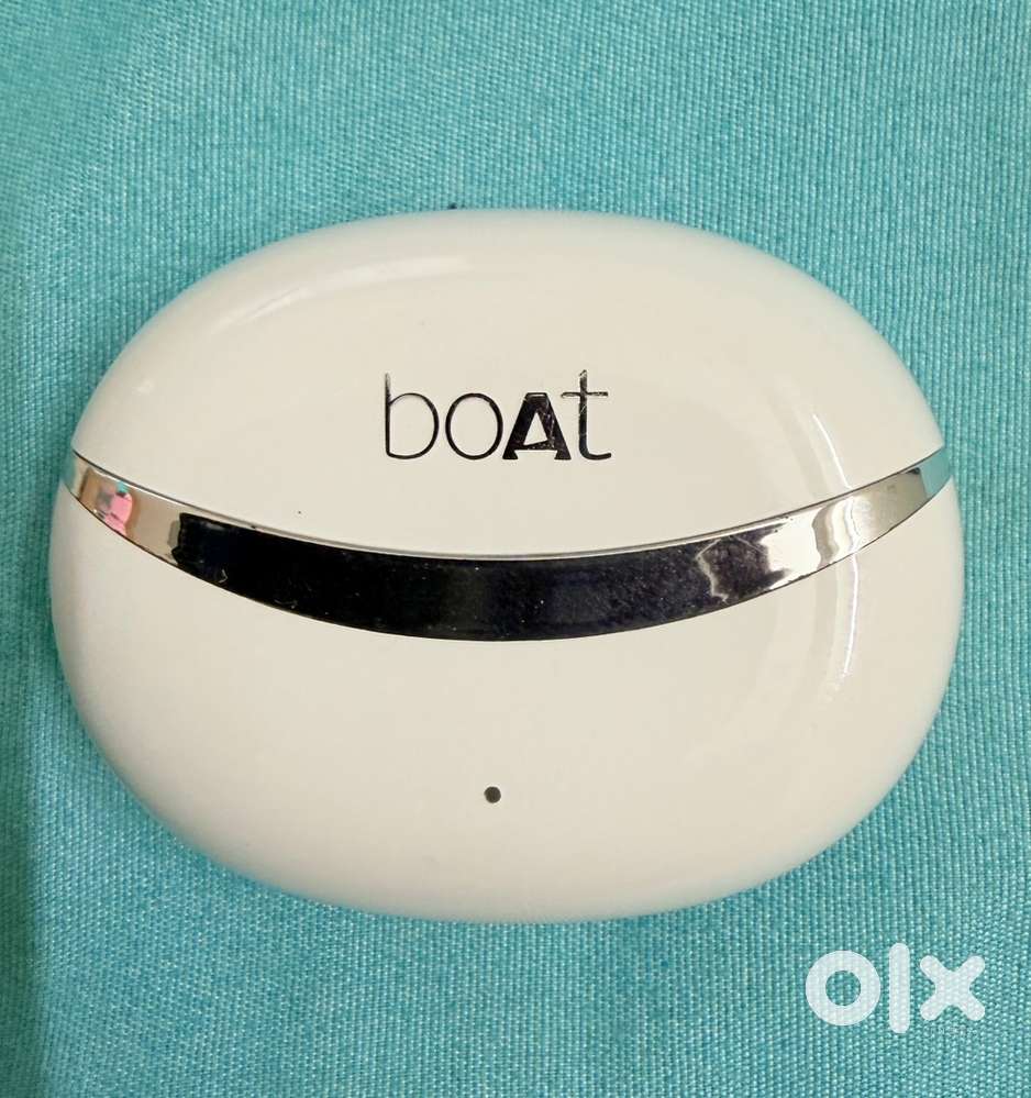 Boat Airdopes 131 ANC