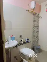 We need one roommate