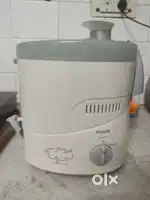 Juicer & Tostar for sale.