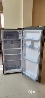 Samsung DC 183L refrigerator