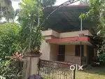 Sale 8 cents land with old independent house near K P T