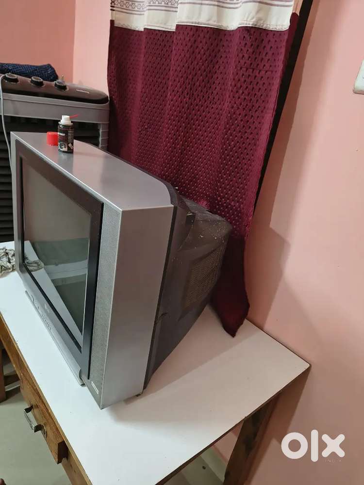 LG Flatron TV