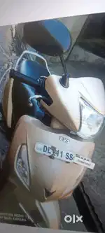 Scooty tvs jupiter