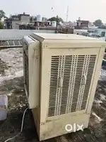 Bilkul new cooler Hai Badi motor hai