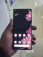 Google pixel 6 pro Ram =12 GB =128 Original display me thoda