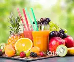 Helper in juice shop