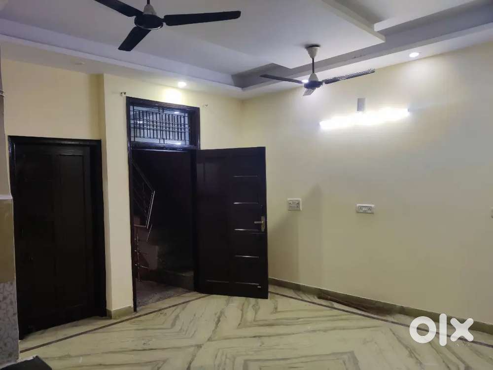 3Bhk Newly type Flat Available For Rent