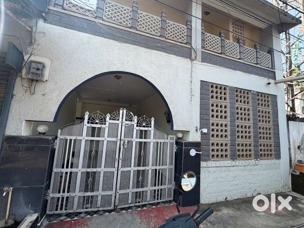 3 BHK spacious home with 2 washroom and 3 galleries