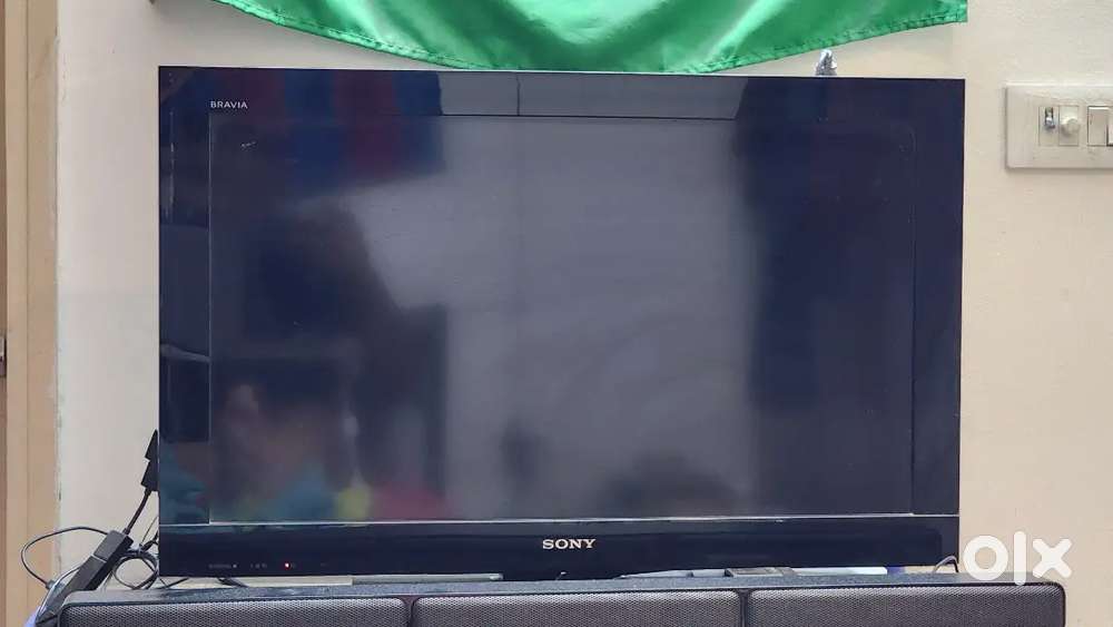 Sony Bravia 32 inch Full HD LCD with Amazon firestick