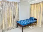 Boy's pg Manjalpur Near Baroda Dairy Cricle Manjalpur