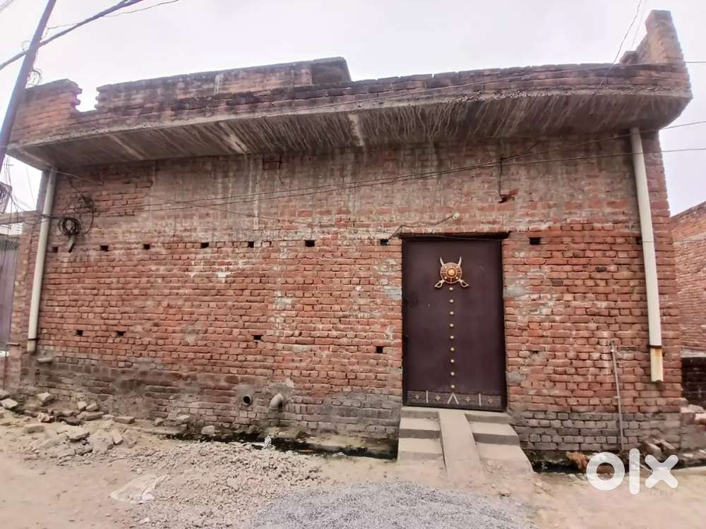 मकान बना हुआ प्रेम नगर पोनी रोड शुक्लागंज उन्नाव